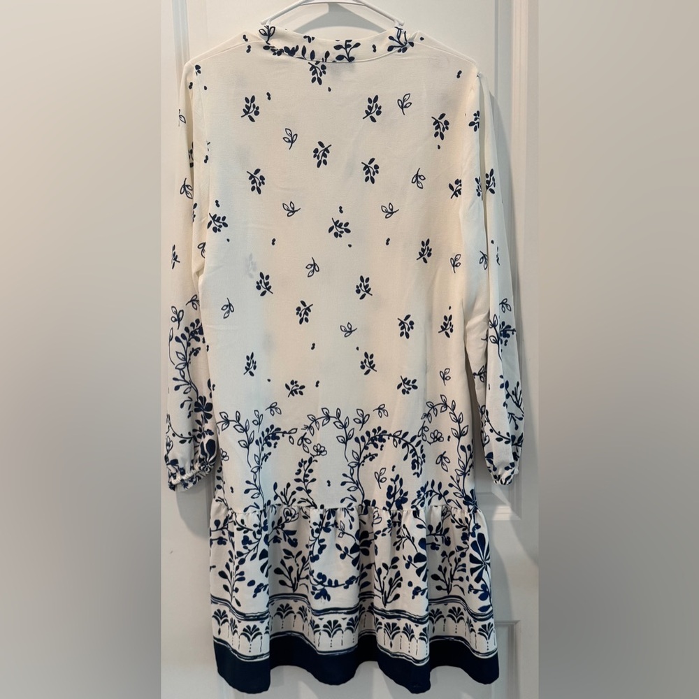 Rachel Zoe Blue White Floral Border Print Tunic Dress Size S *HOST PICK* - Picture 10 of 10